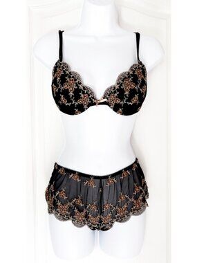 New, never worn Blush black and copper lace bra and panty set